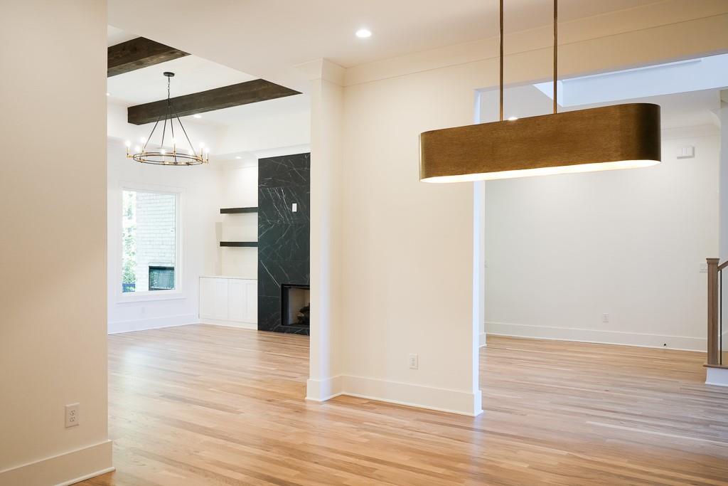 1310 Rumson Lane