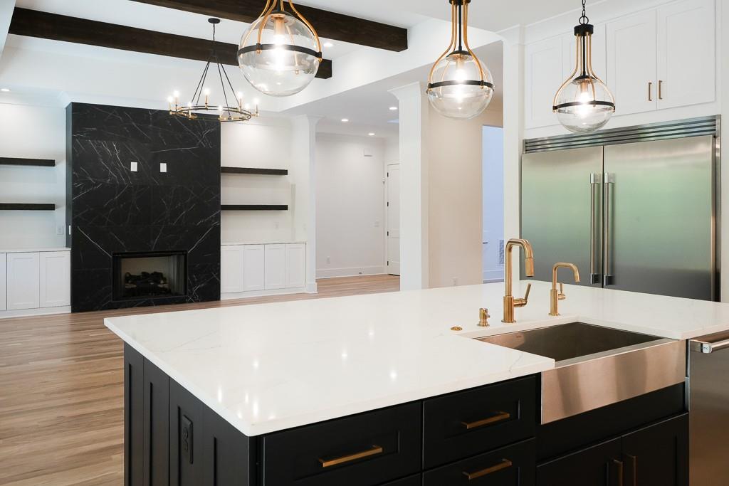 1310 Rumson Lane