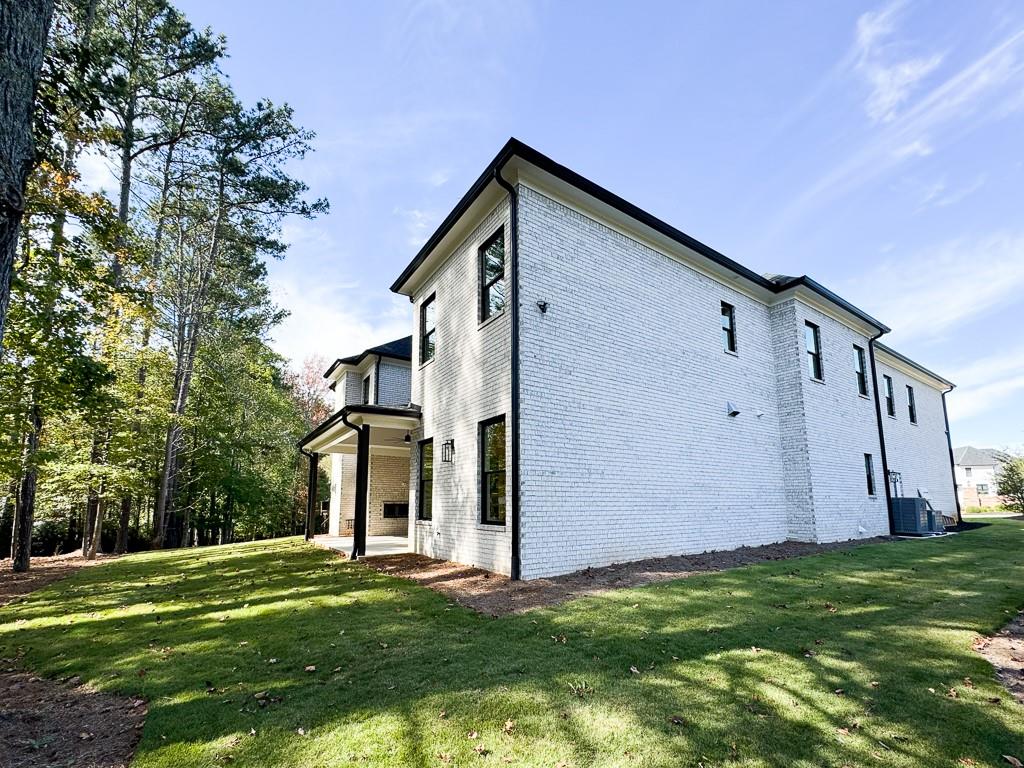 1310 Rumson Lane