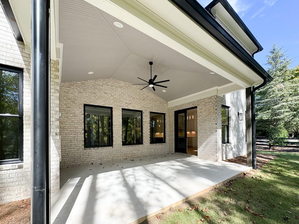 1310 Rumson Lane