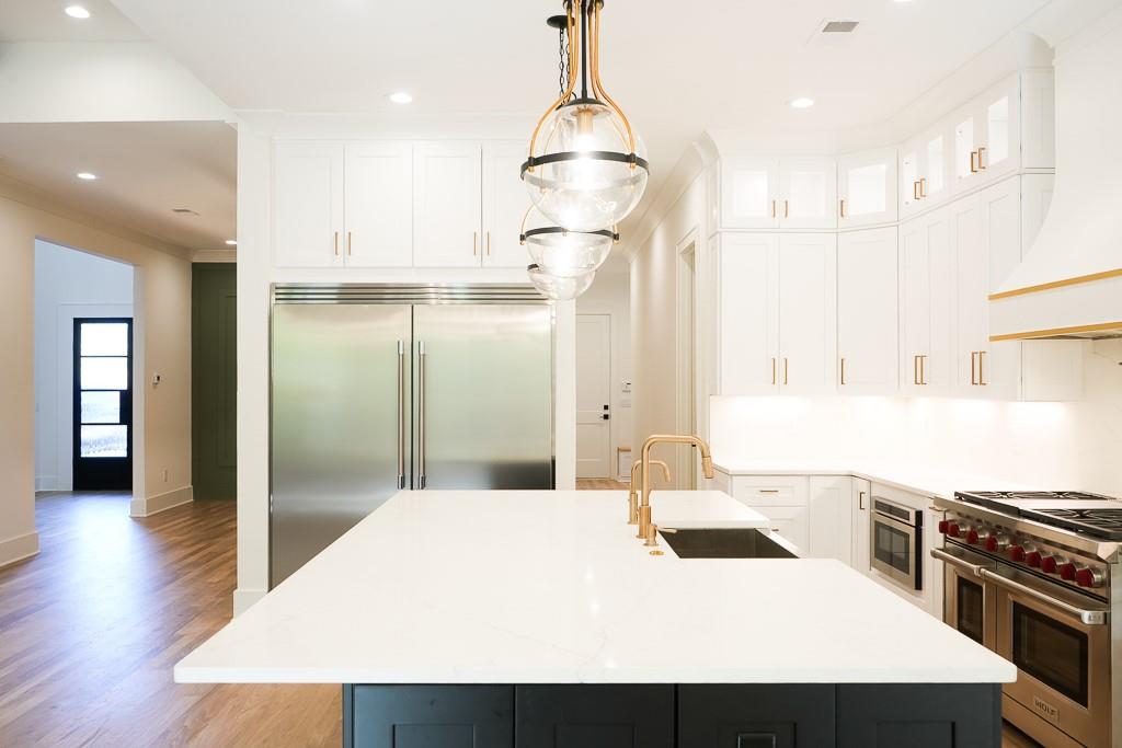 1310 Rumson Lane