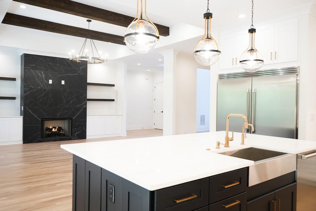 1310 Rumson Lane