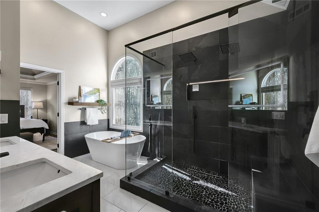 3751 High Gables W