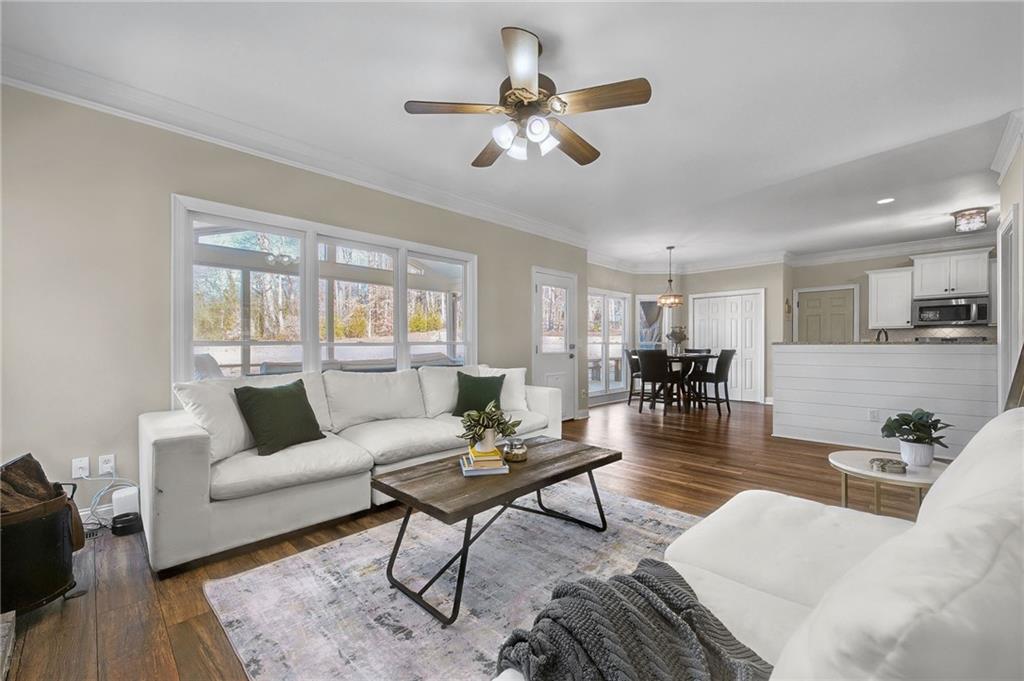 3751 High Gables W