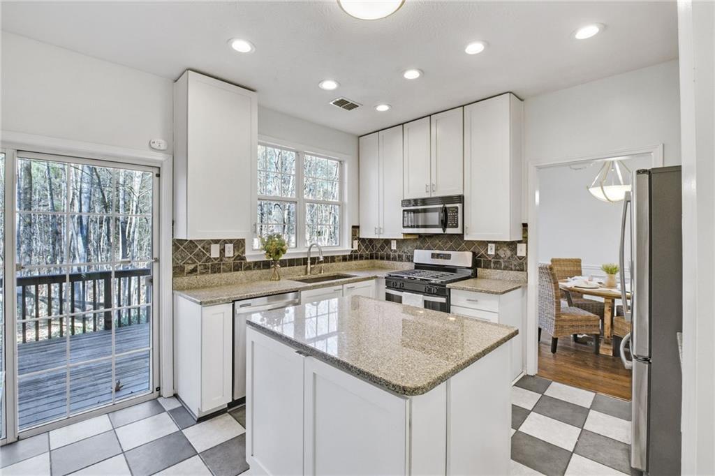 130 Sable Pointe Drive