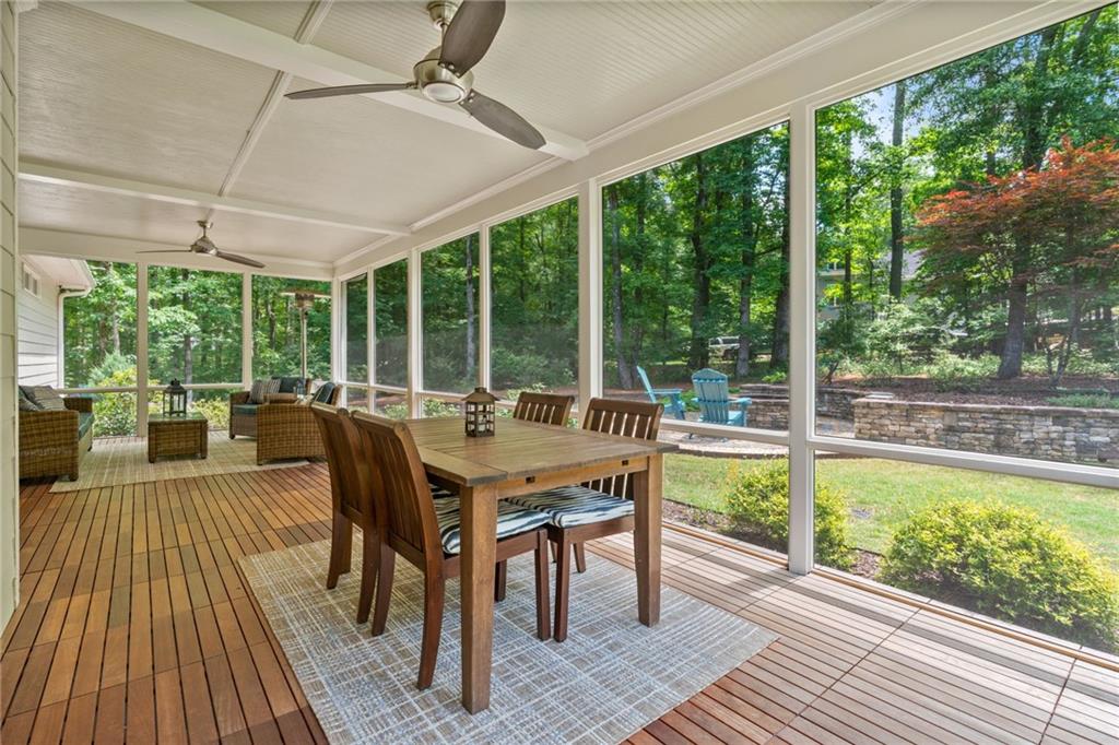 410 Longwood Lane
