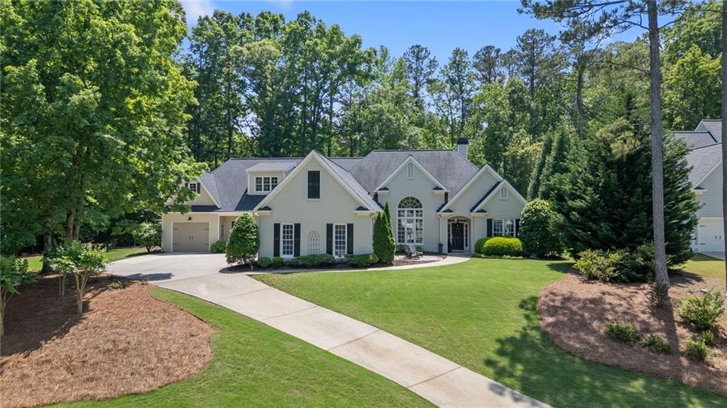 410 Longwood Lane
