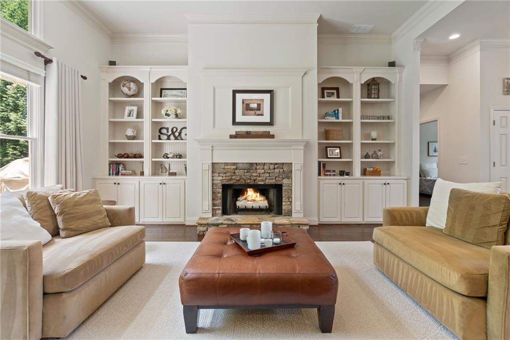 410 Longwood Lane