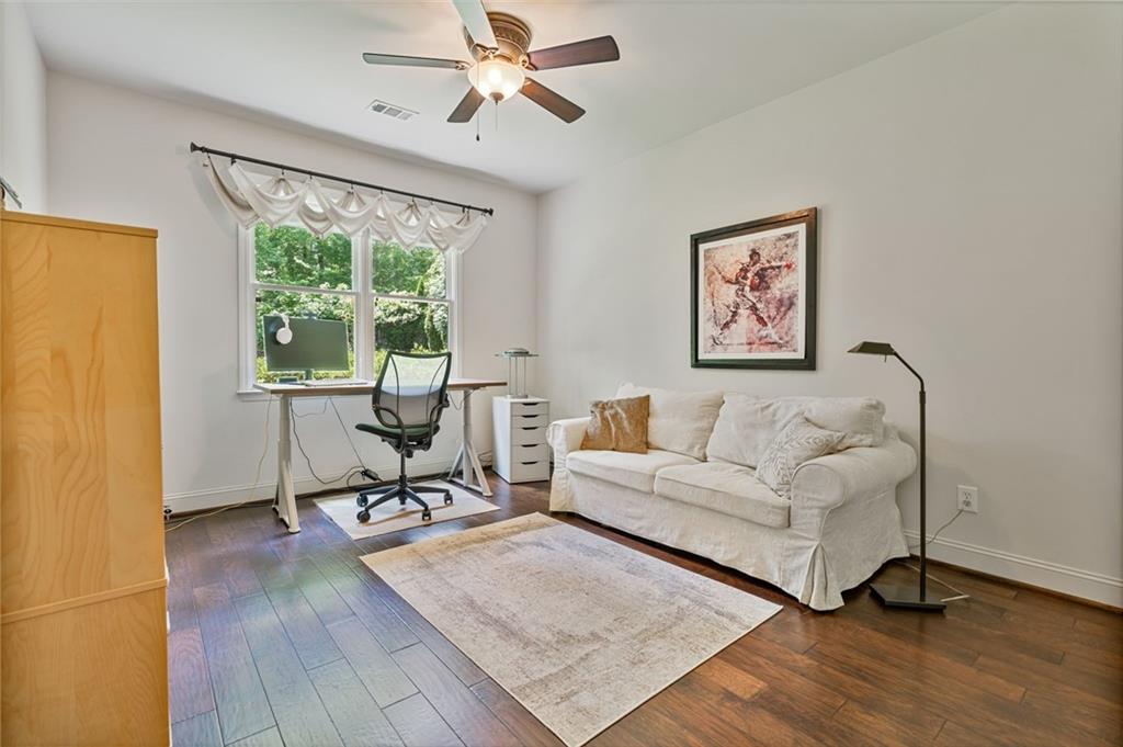 410 Longwood Lane