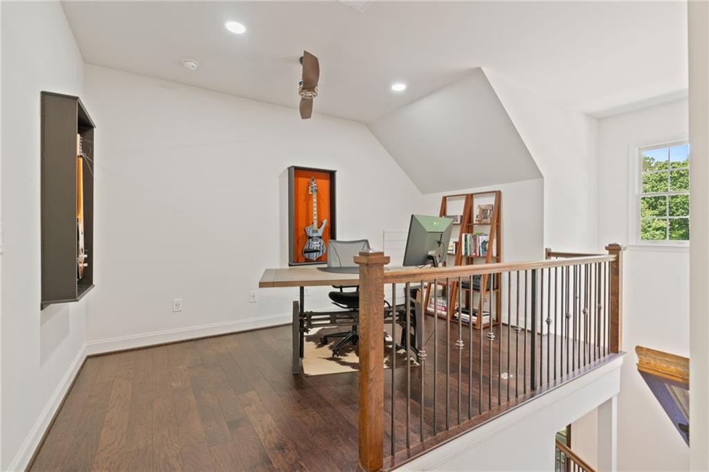410 Longwood Lane