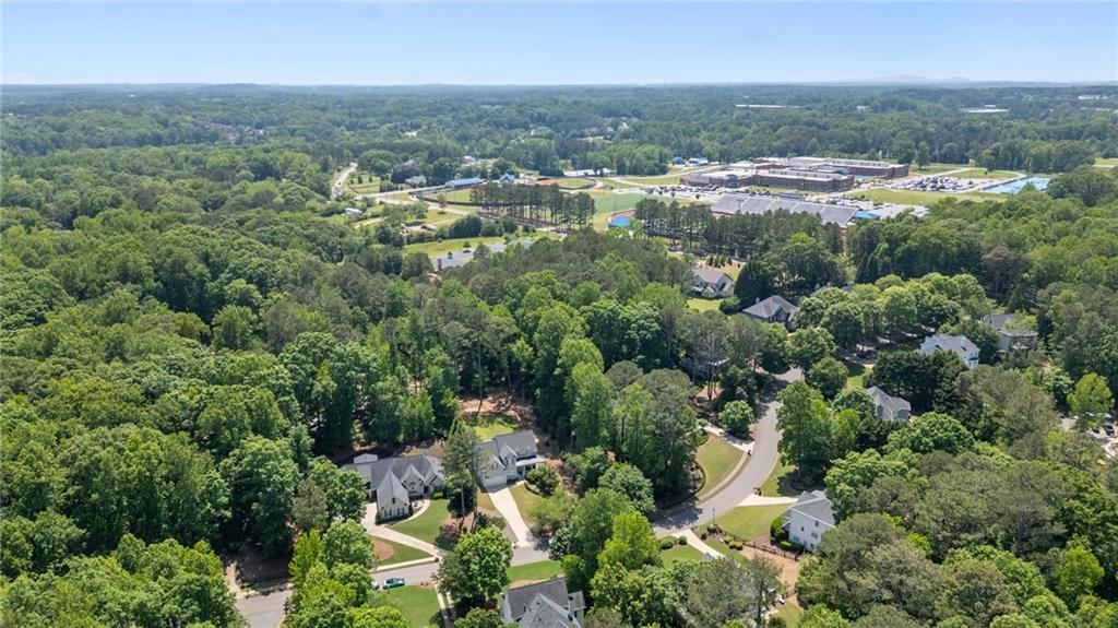 410 Longwood Lane