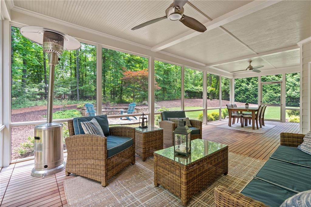 410 Longwood Lane