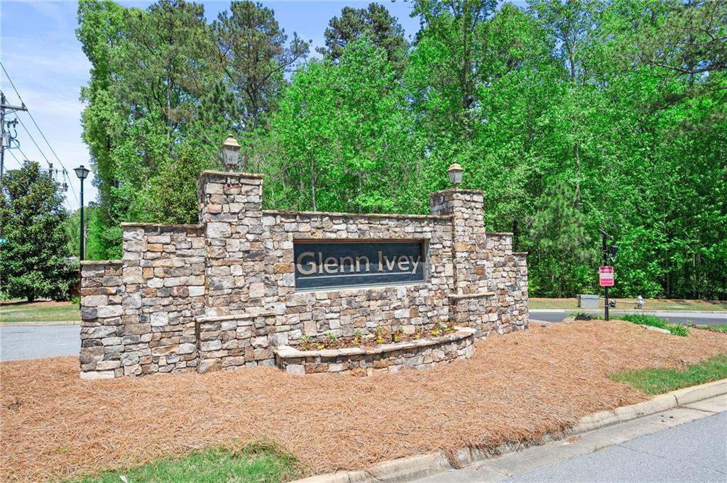 5575 Hedge Brook Drive