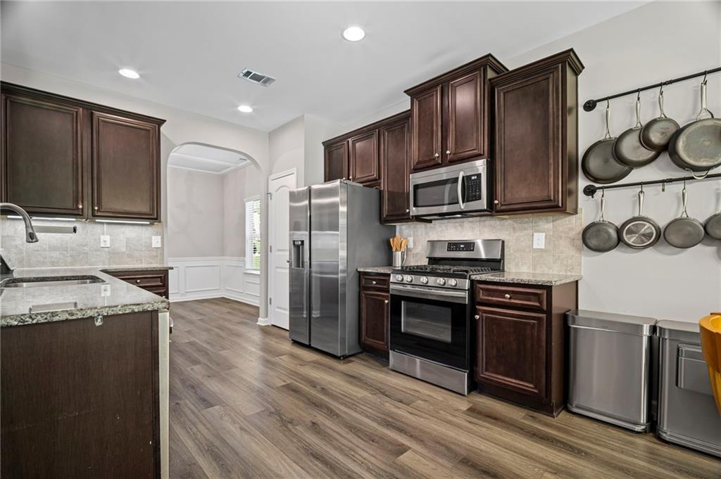 5575 Hedge Brook Drive