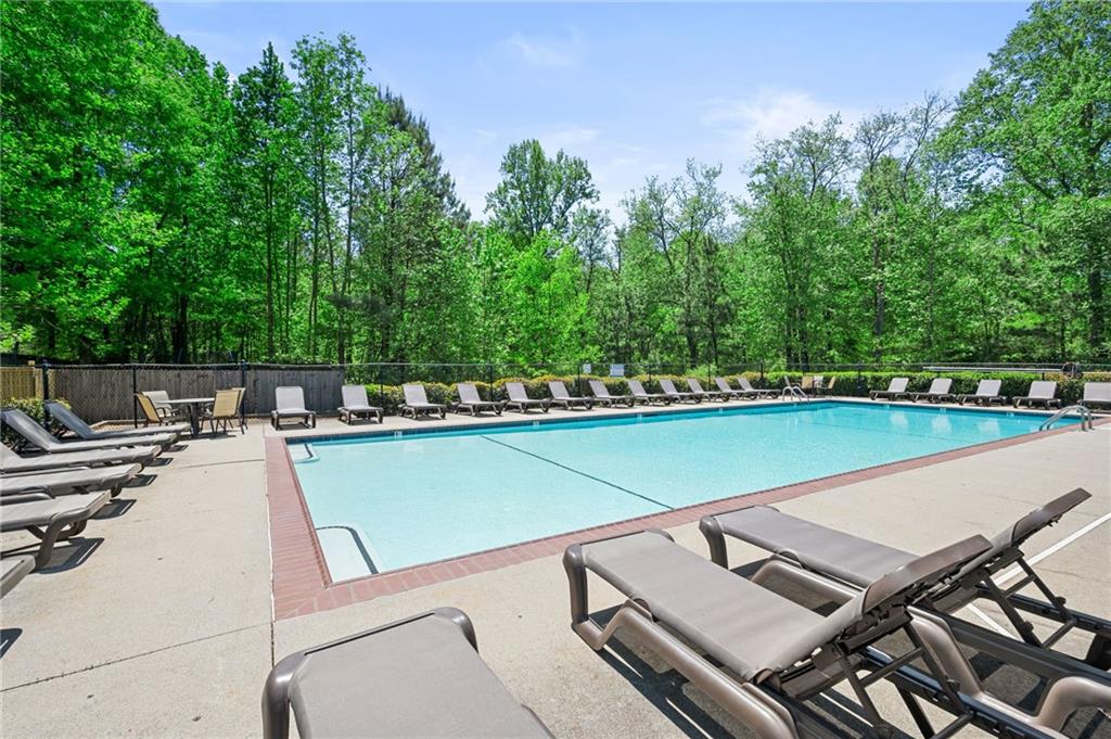 5575 Hedge Brook Drive