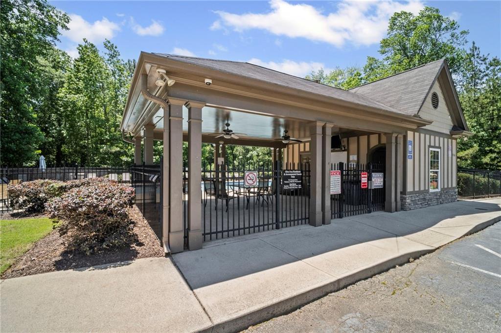 5575 Hedge Brook Drive