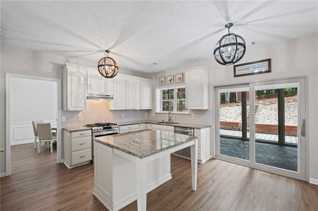125 Sable Pointe Drive