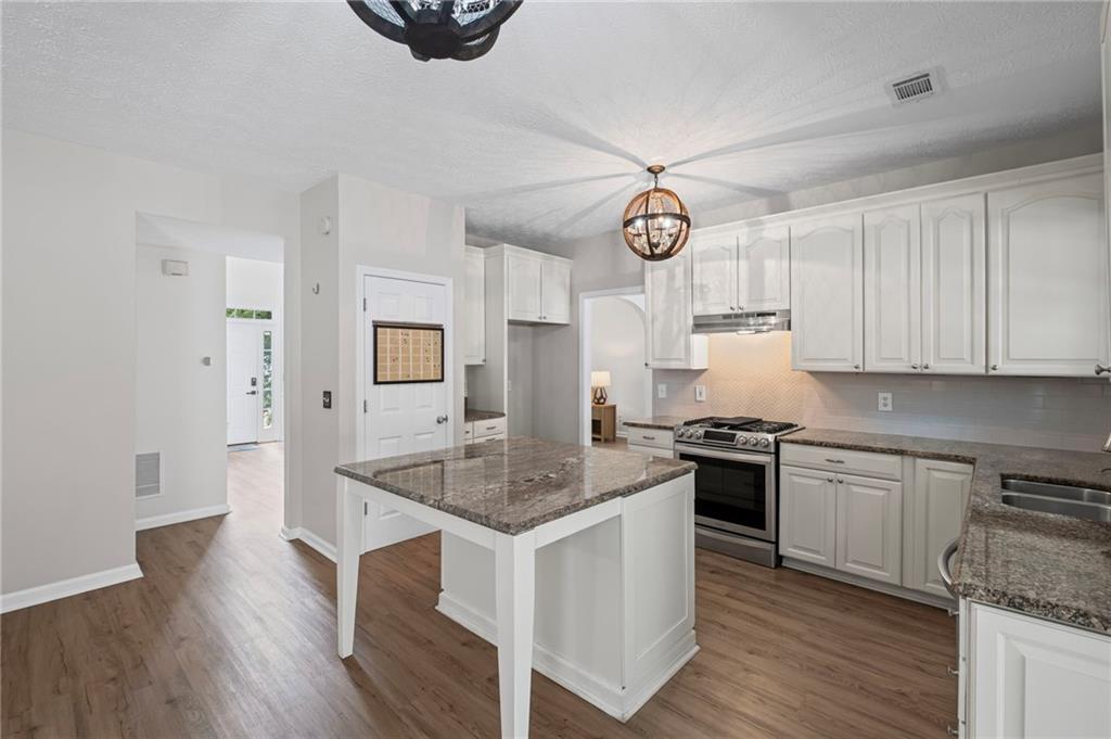 125 Sable Pointe Drive