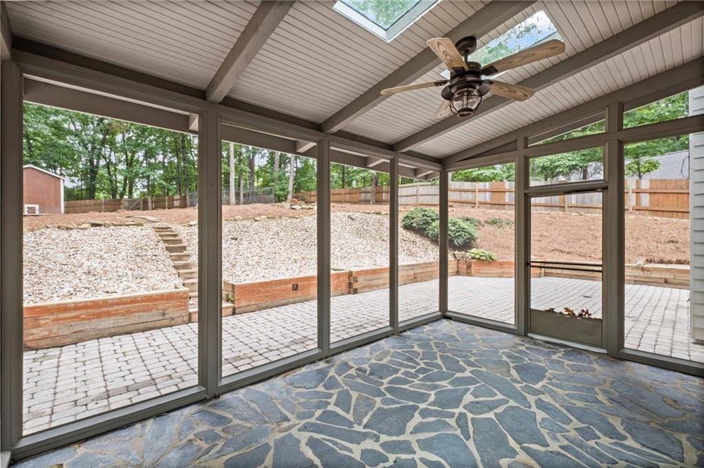 125 Sable Pointe Drive