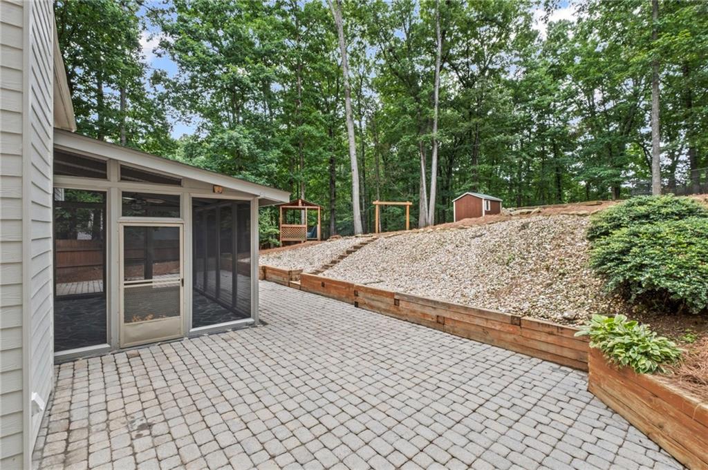 125 Sable Pointe Drive