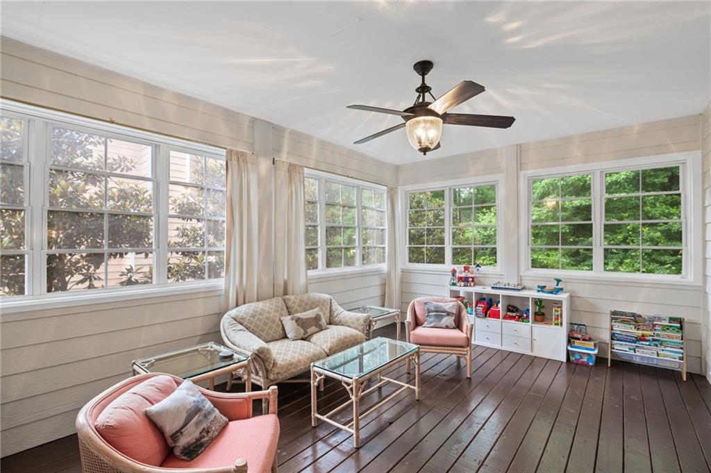640 Windwalk Drive