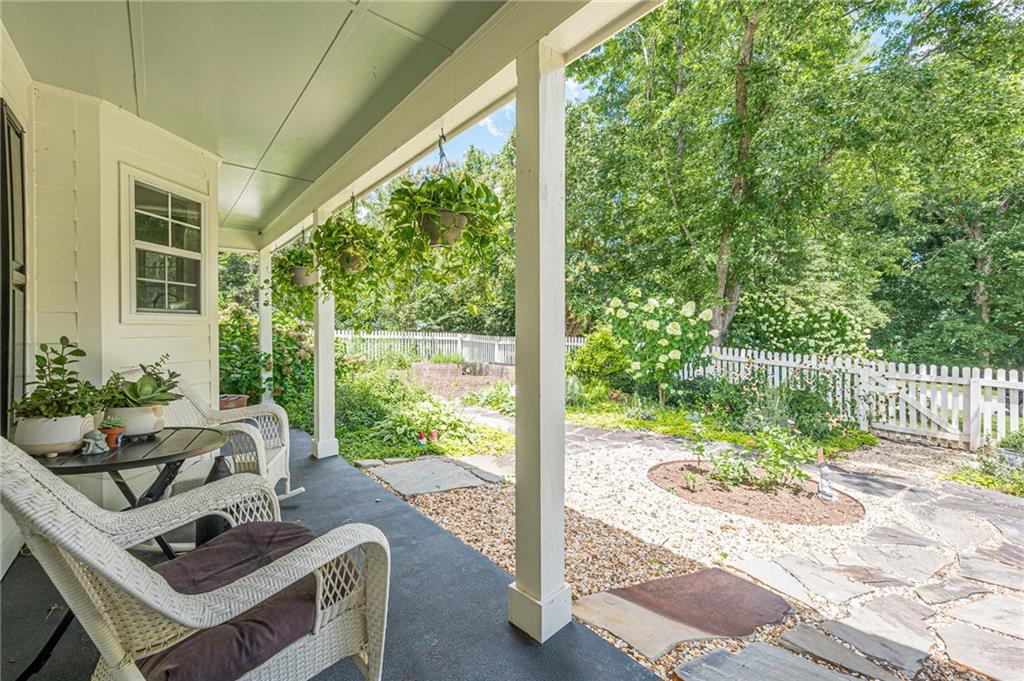 7820 Silversmith Drive