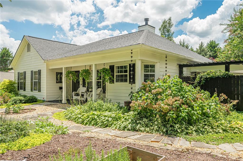 7820 Silversmith Drive