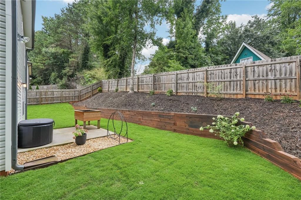 1755 Falcon Creek Trail