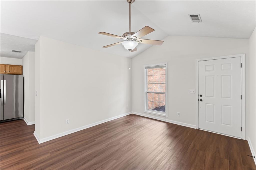525 Stanford Place