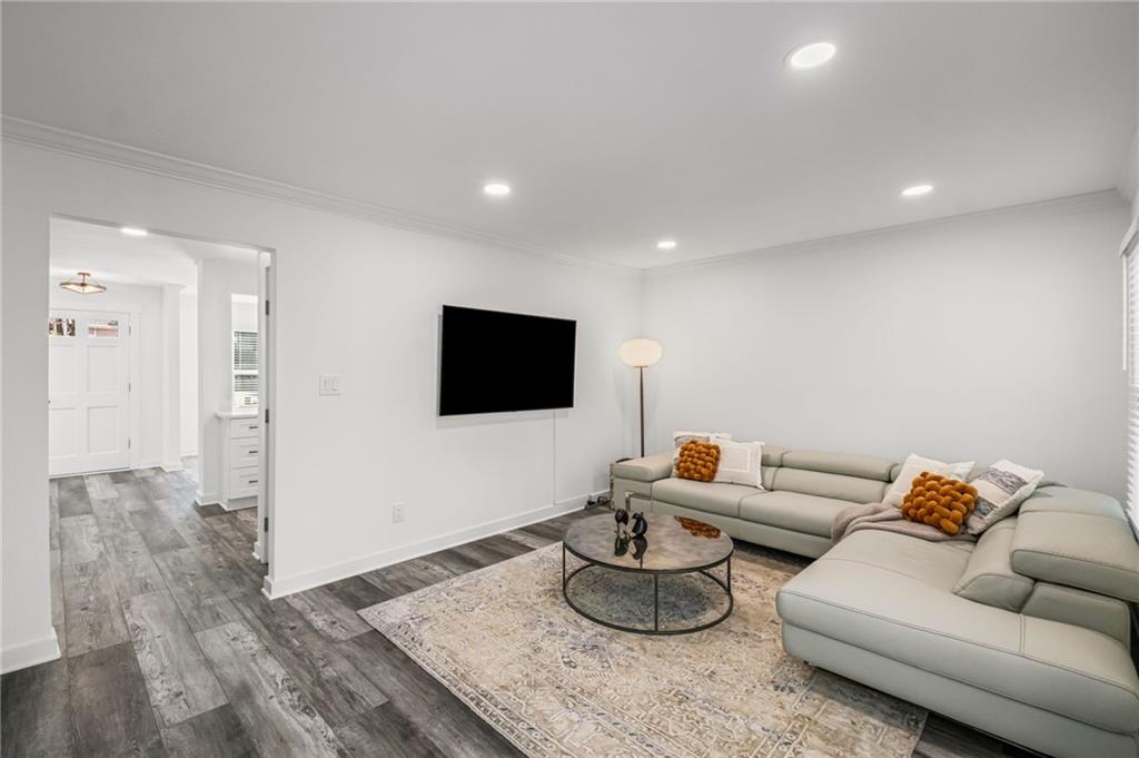 748 Olde Towne Lane