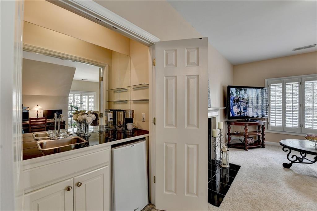 7315 Craigleith Drive