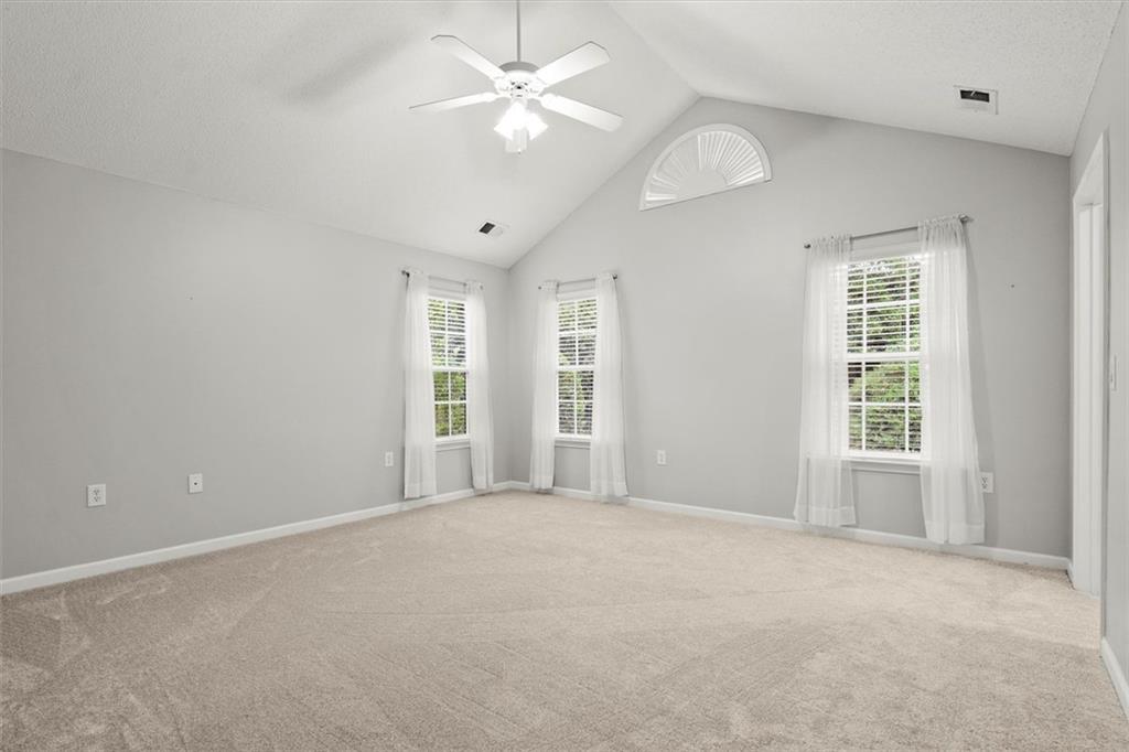 406 Sweet Apple Circle