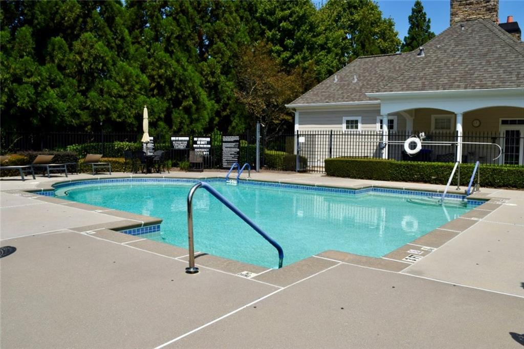 406 Sweet Apple Circle