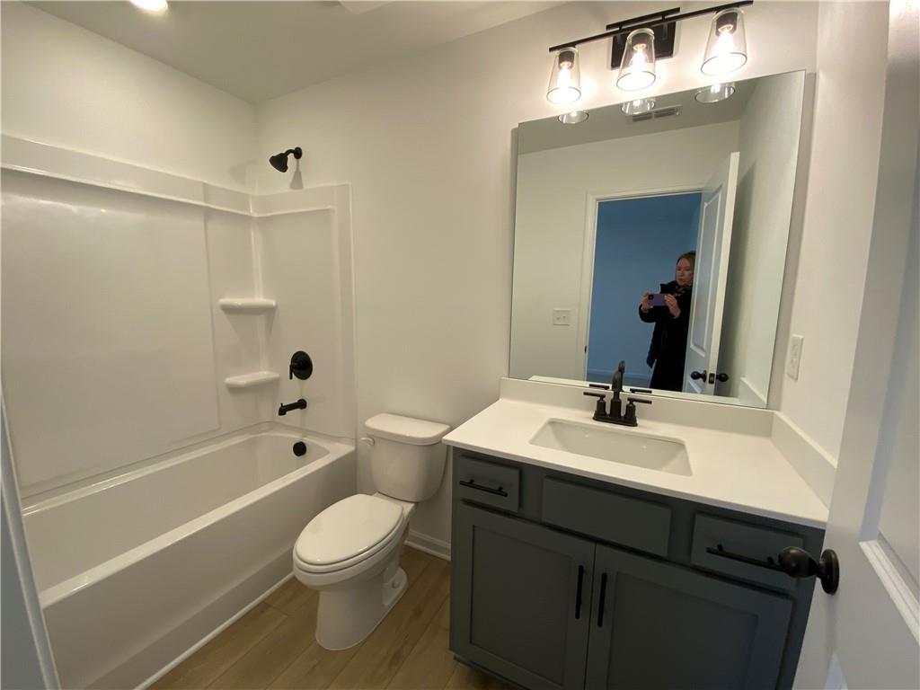 175 Foxhill Drive