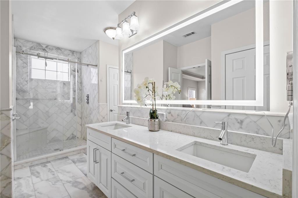 721 Sandringham Drive Unit 721