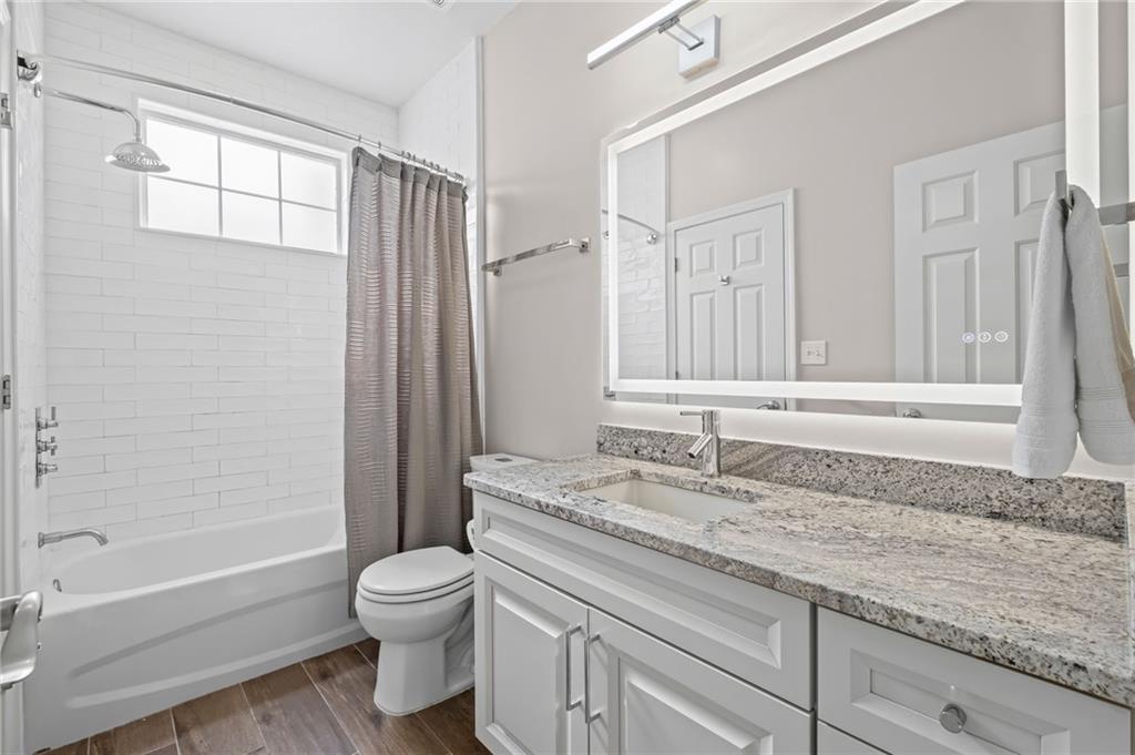 721 Sandringham Drive Unit 721