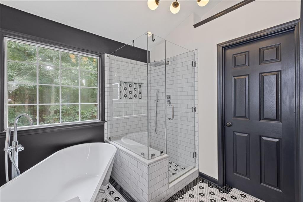 135 Sable Pointe Drive