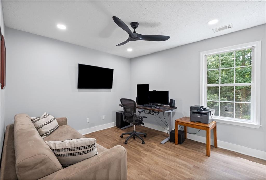 135 Sable Pointe Drive