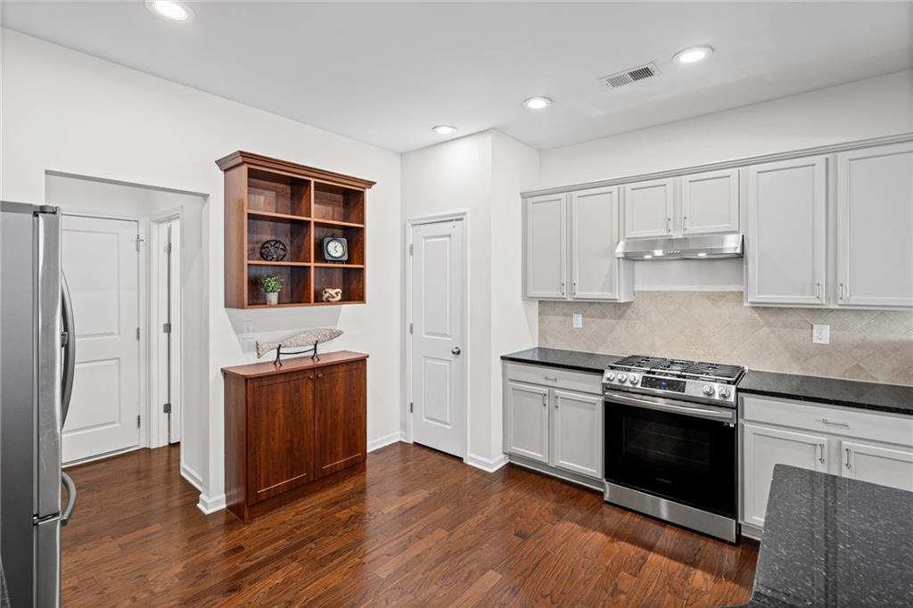 3470 New Fawn Lane