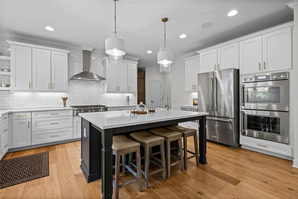 126 White Oak