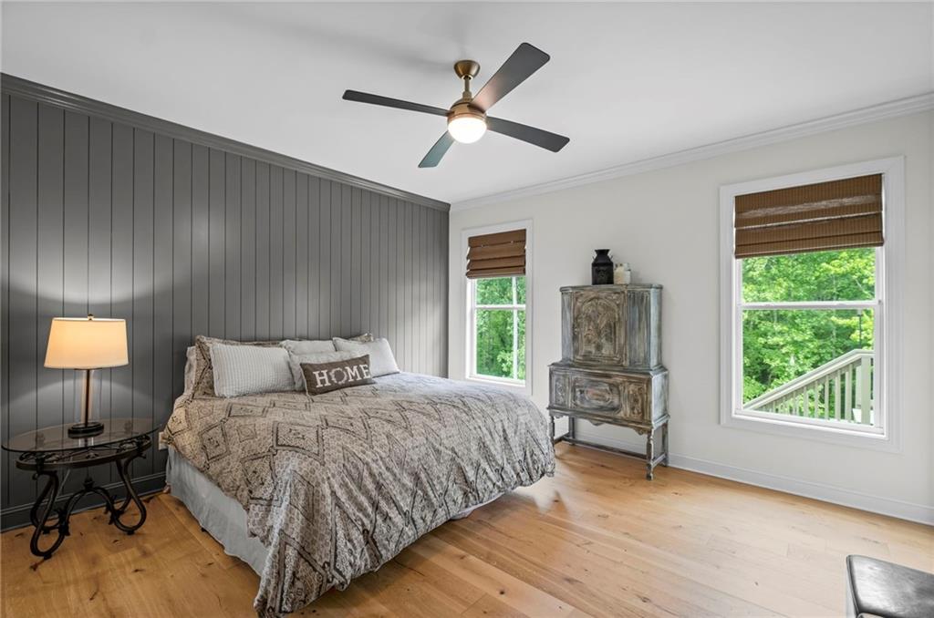 126 White Oak