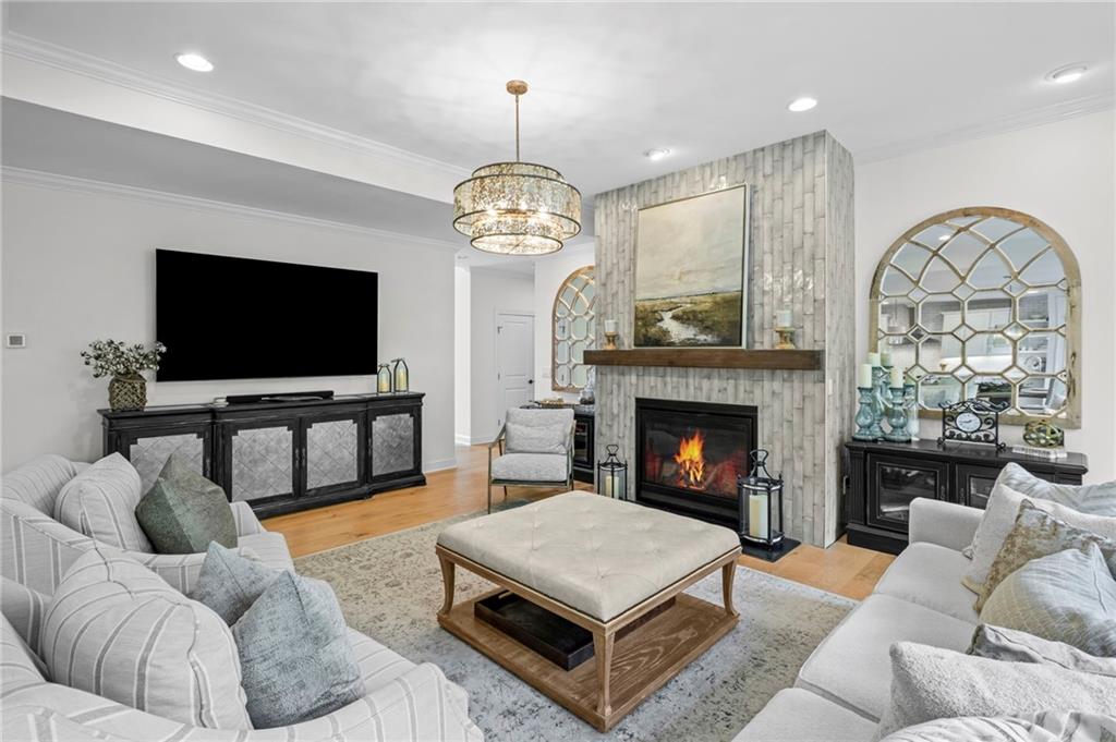 126 White Oak