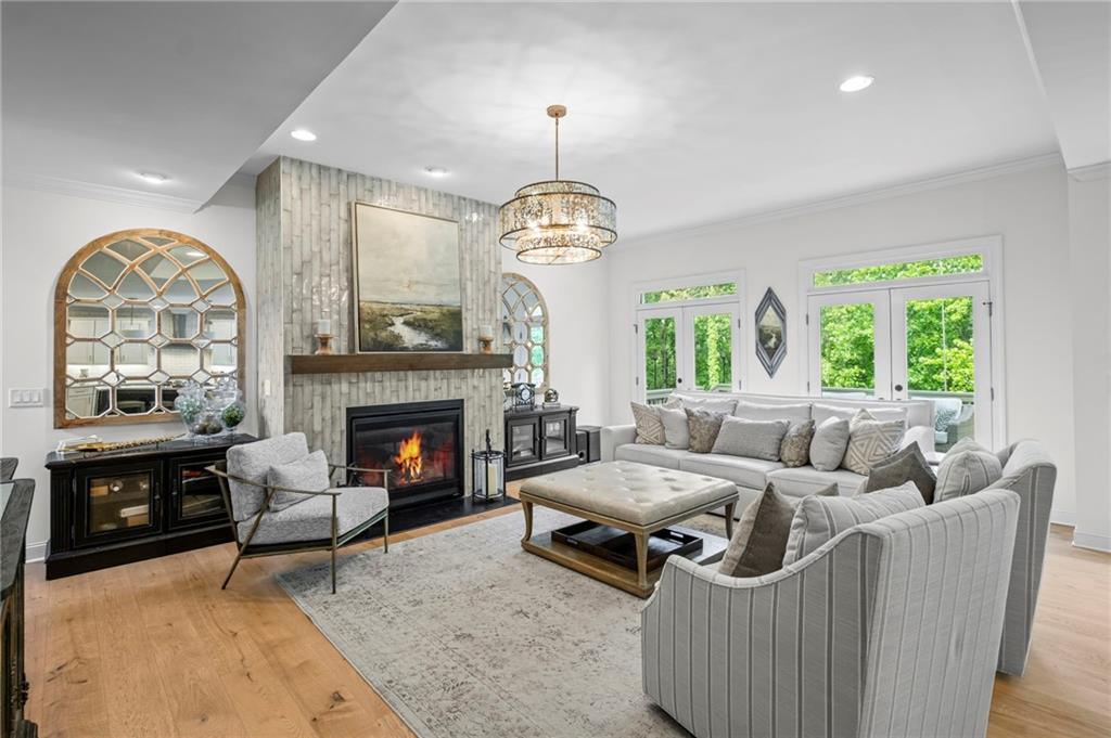 126 White Oak