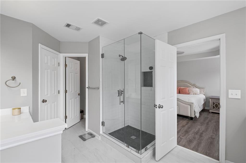 3435 Latitude Cove