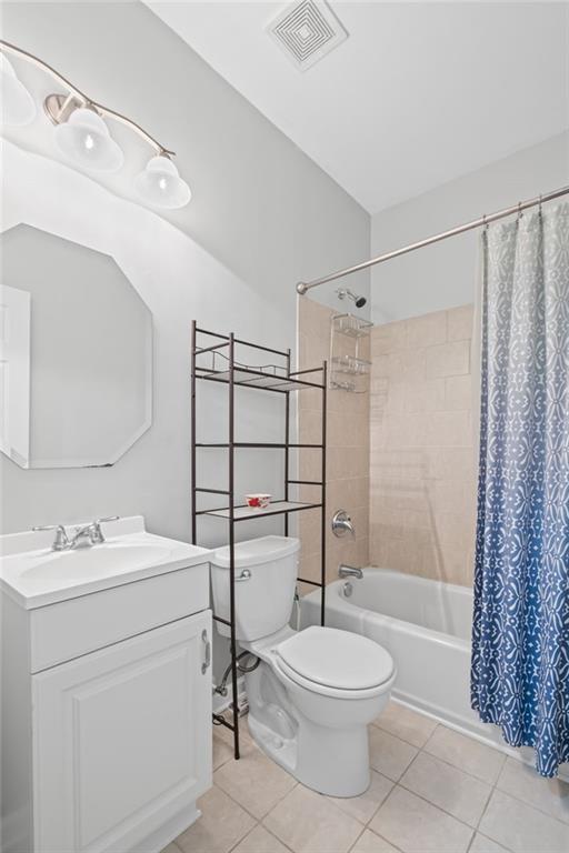 3435 Latitude Cove