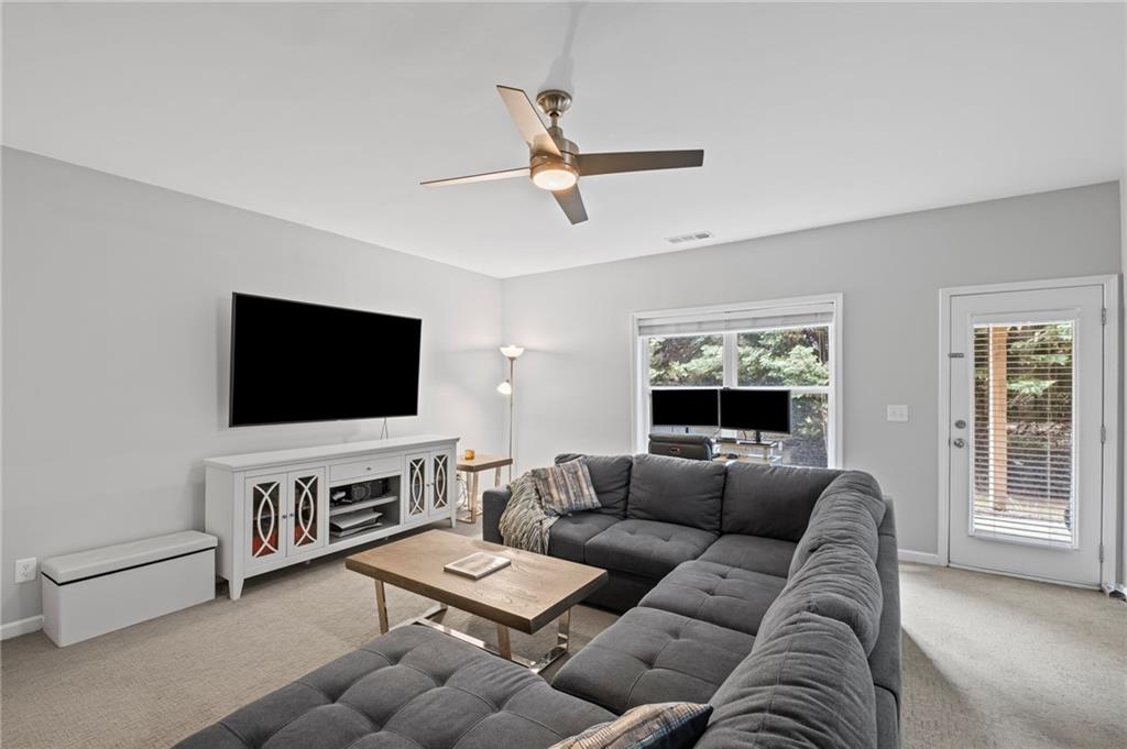 3435 Latitude Cove
