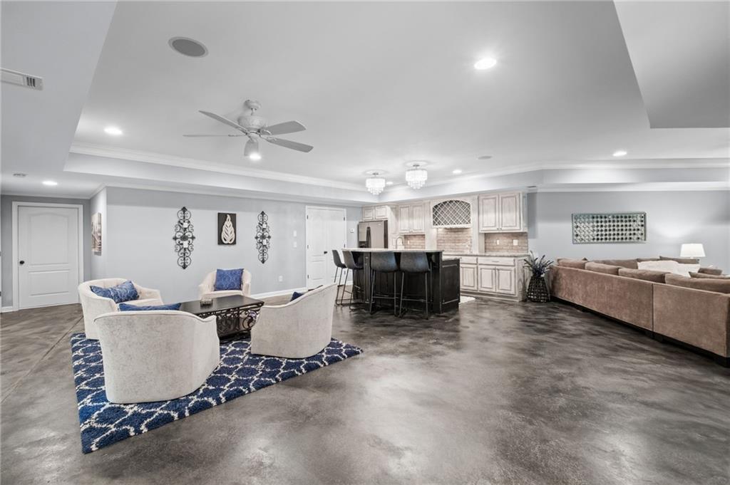16550 Quayside Drive
