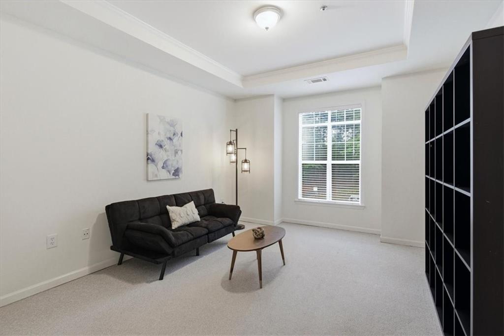 227 Edinburgh Court