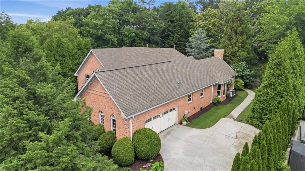 4900 Walnut Grove