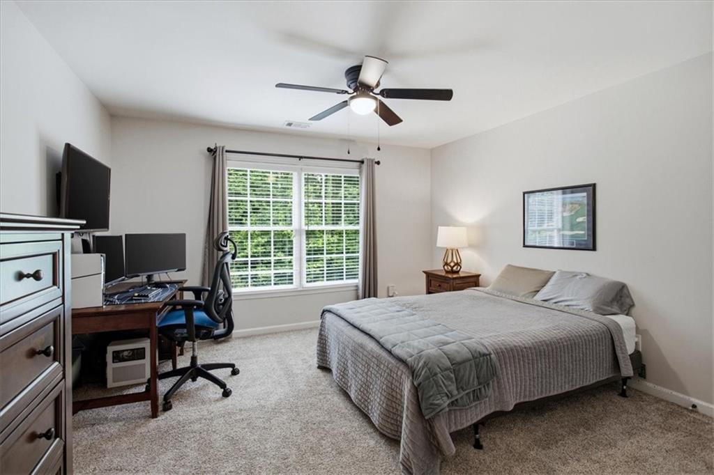 880 Colonial Lane